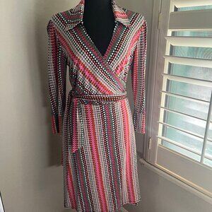 Laundry by Shelli Segal Wrap Dress – Size Small